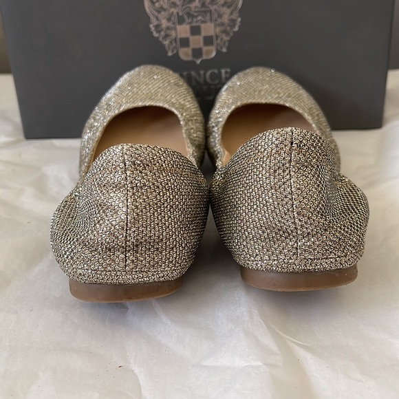 Vince Camuto Elanora Flats Woman Shoe Size 7 Flash Gold/Silver - Picture 5 of 9